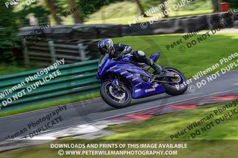 cadwell no limits trackday;cadwell park;cadwell park photographs;cadwell trackday photographs;enduro digital images;event digital images;eventdigitalimages;no limits trackdays;peter wileman photography;racing digital images;trackday digital images;trackday photos